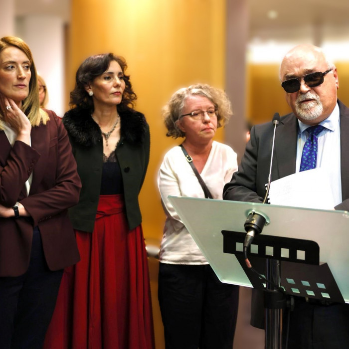 Metsola, Lahbib, Βαρδακαστάνης στο βήμα