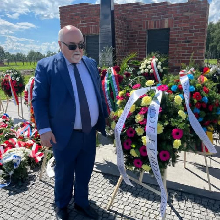 Κατάθεση στεφάνου