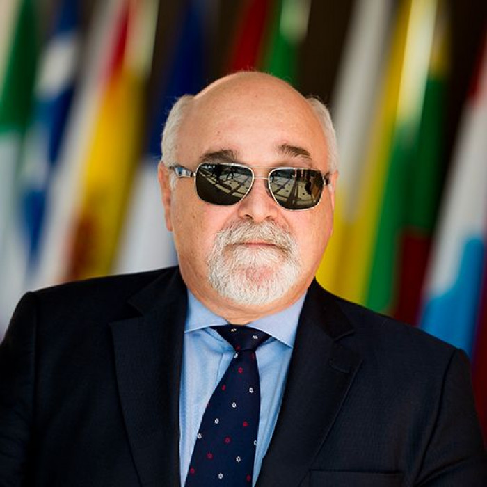 Ι. Βαρδακαστάνης