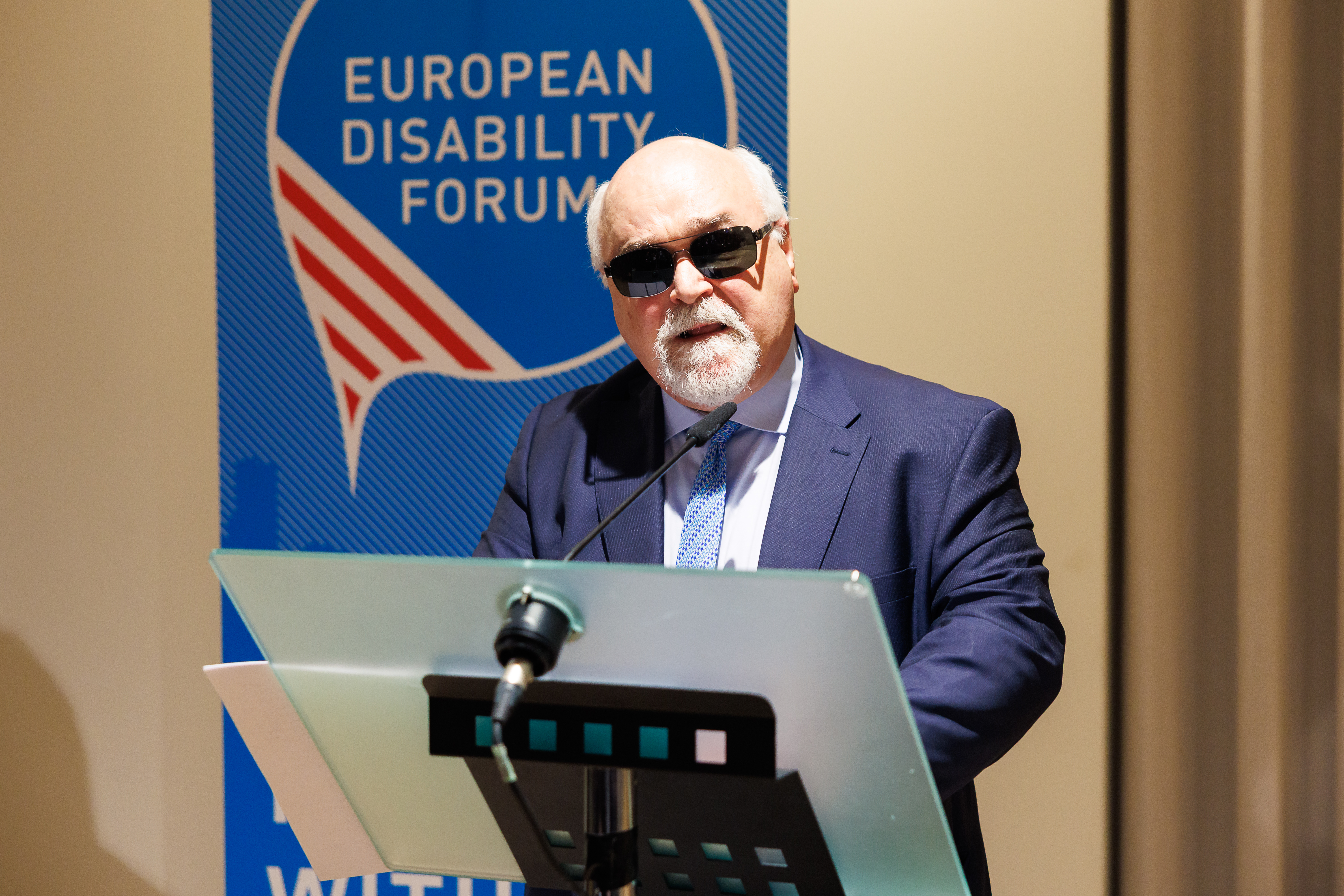 Ο Ι. Βαρδακαστάνης για τις νέες προκλήσεις για το αναπηρικό κίνημα στην ΕΕ το 2026