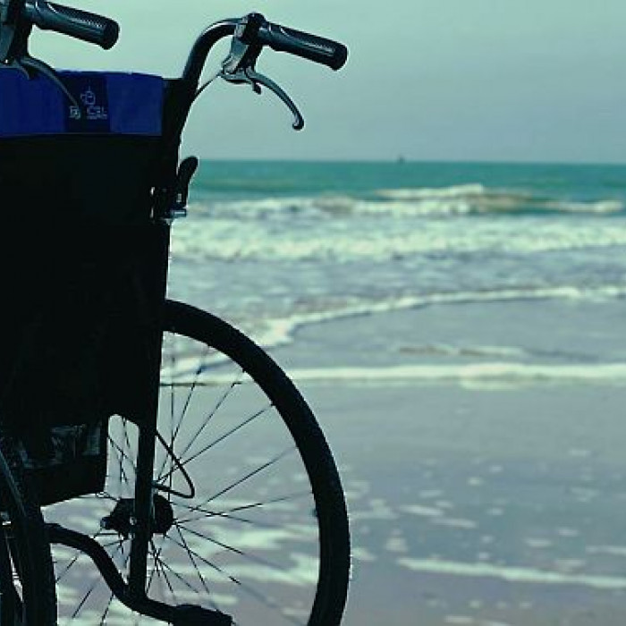 αναπηρικό αμαξίδιο, θάλασσα