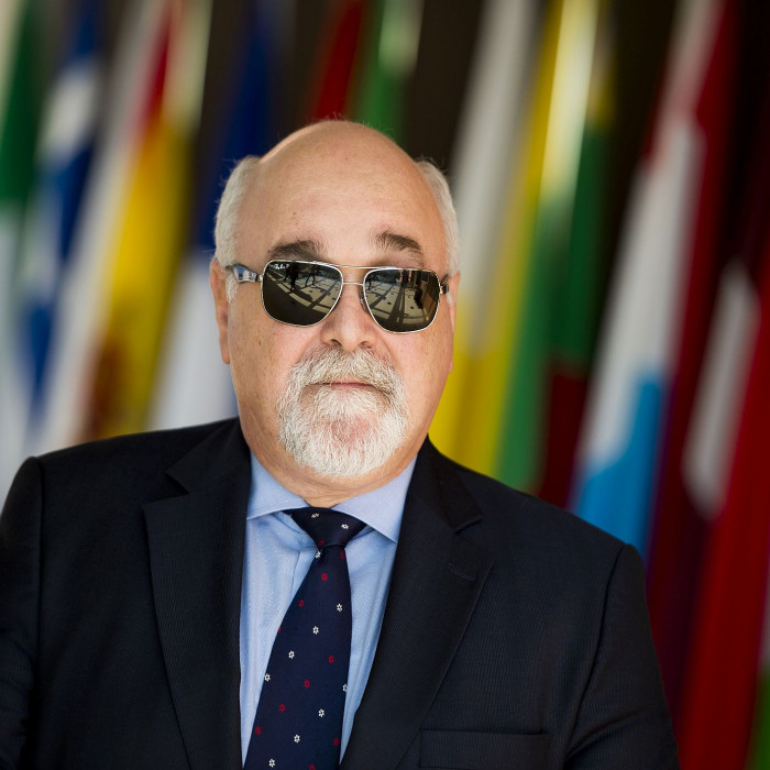 Ι. Βαρδακαστάνης