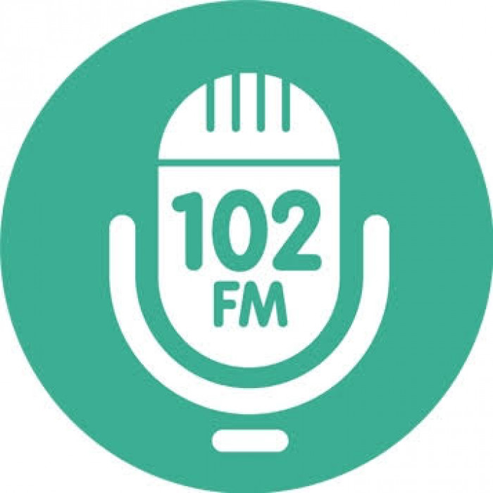 102fm.jpg